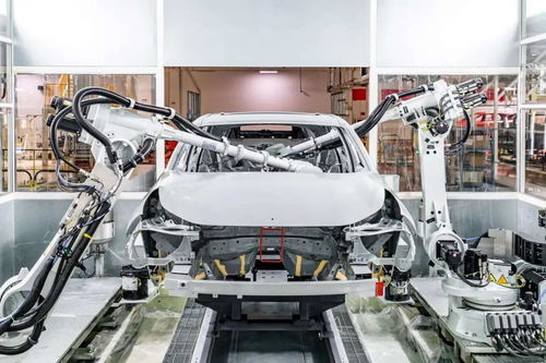 領克四年 從車輪到代碼，一名技術人的故土回歸